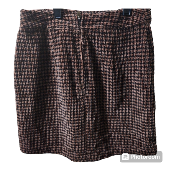Urban Outfitters brown and black mini skirt Size XS - Picture 1 of 4